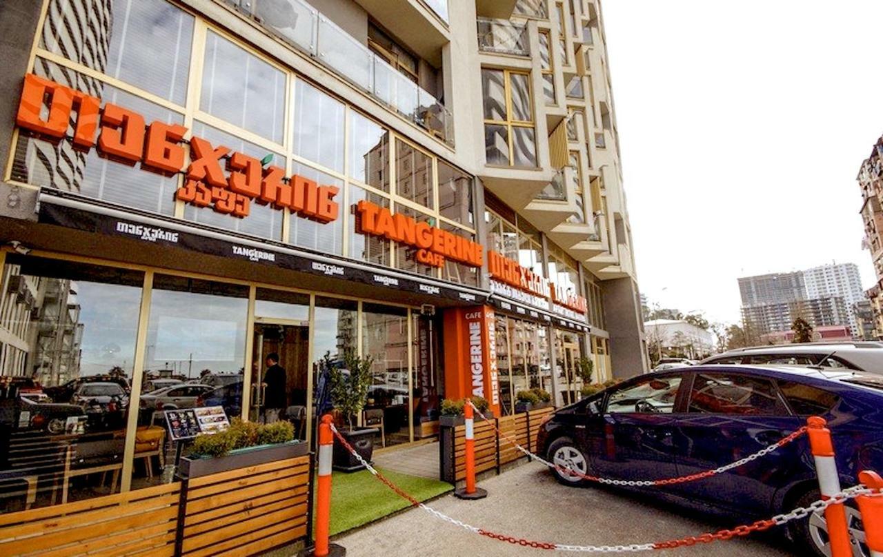 Orbi Sea Towers Apartments Батуми Екстериор снимка
