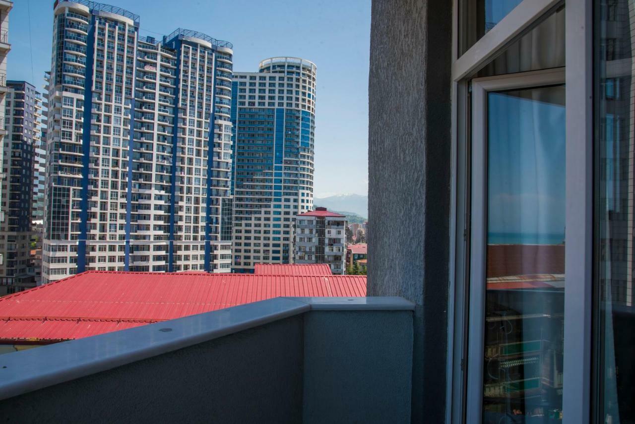 Orbi Sea Towers Apartments Батуми Екстериор снимка